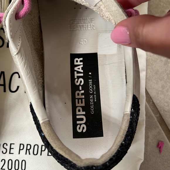 Golden goose - Picture 4 of 5